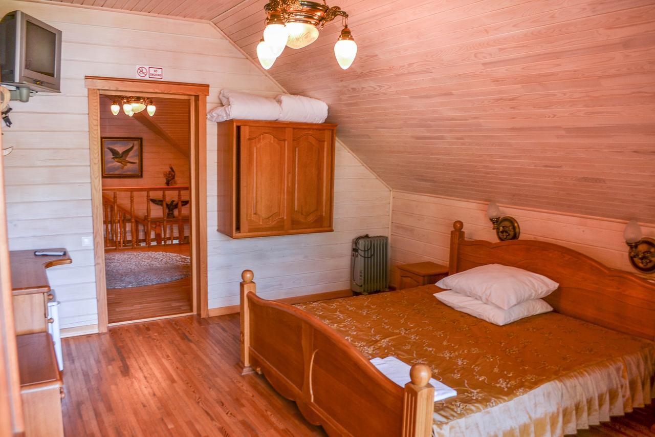 Отель Hunting House Береза Номер фото