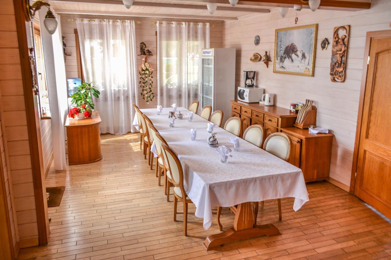 Отель Hunting House Береза Экстерьер фото